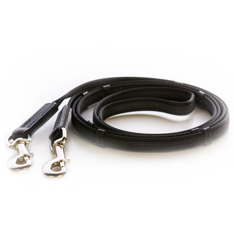 Anti-slip reins with stoppers and snap hooks